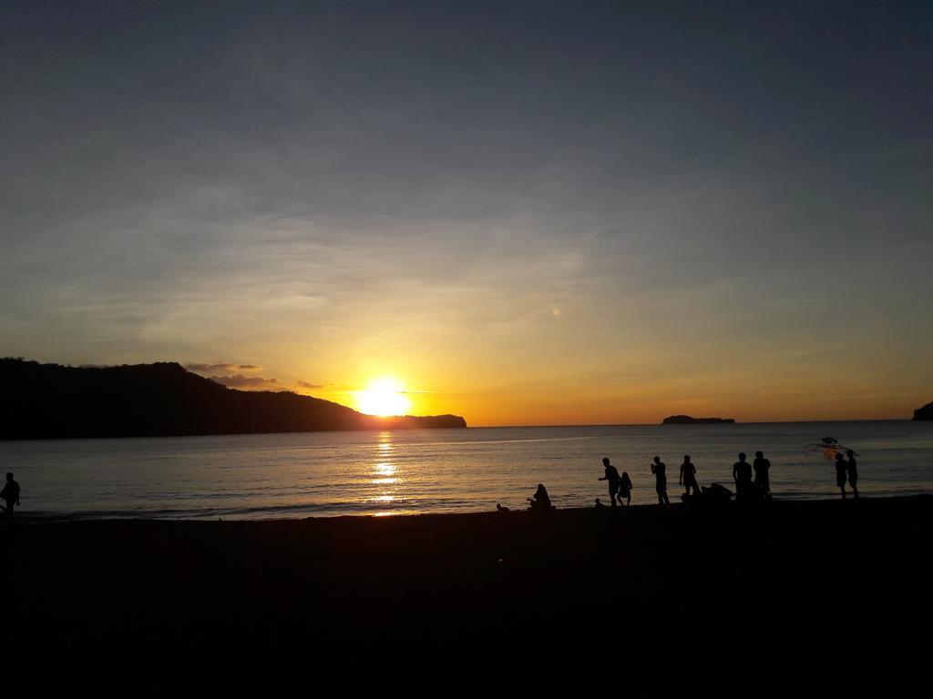 Sand Bar Beach Resort 나숙부 외부 사진