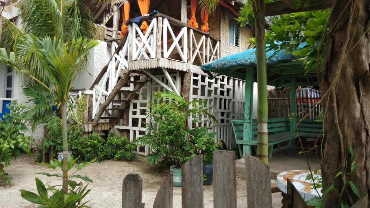 Sand Bar Beach Resort 나숙부 외부 사진